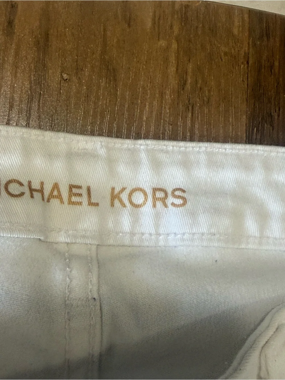 Michael Kors White Skinny Jeans with Zip Pockets